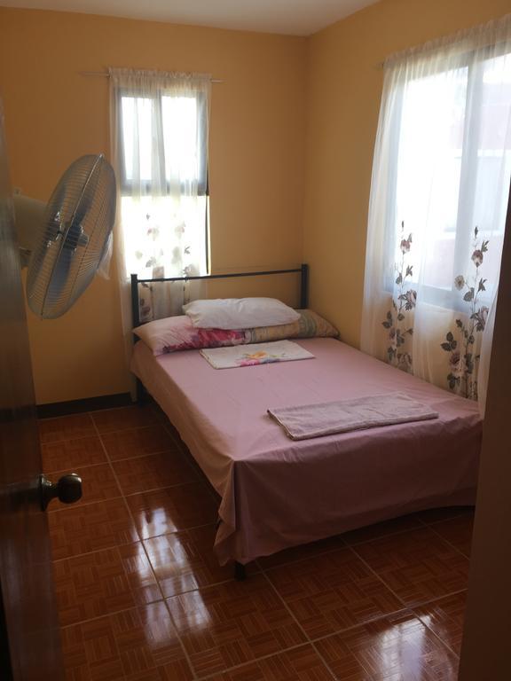 Hotel Pines Mansion Butuan City Camera foto